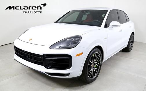 2023 Porsche Cayenne Cayenne Turbo S E-Hybrid