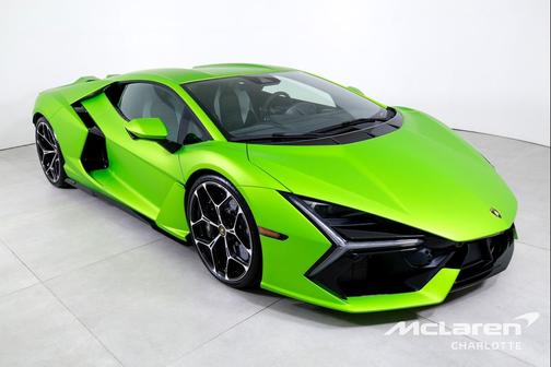 2024 Lamborghini Revuelto Coupe