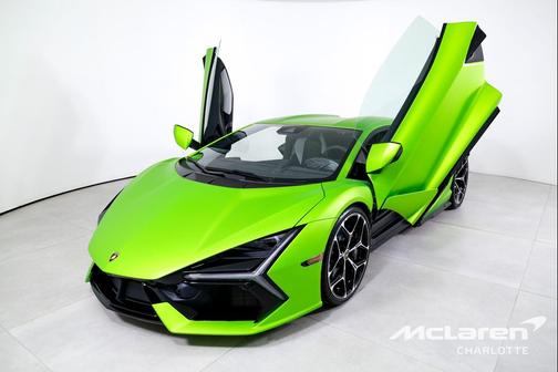 2024 Lamborghini Revuelto Coupe