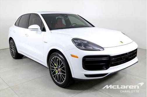 2023 Porsche Cayenne E-Hybrid S