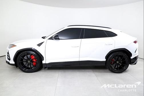 2019 Lamborghini Urus SUV