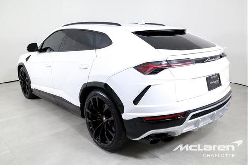 2019 Lamborghini Urus SUV