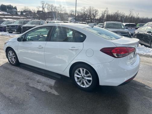 2017 Kia Forte S