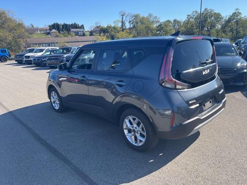 2024 Kia Soul LX