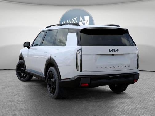 Glacial White Pearl 2027 Kia Telluride Hybrid X-Line SX-Prestige