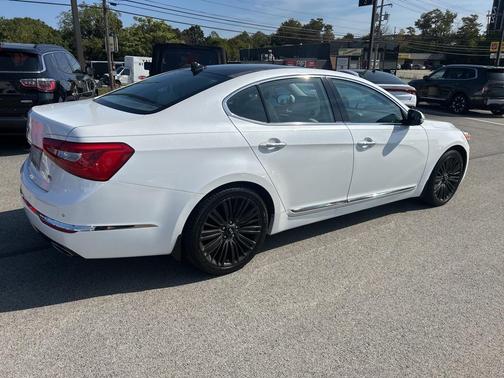 2014 Kia Cadenza Limited