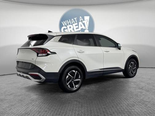 2023 Kia Sportage Hybrid LX