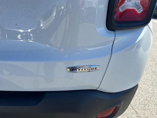 2019 Jeep Renegade Latitude