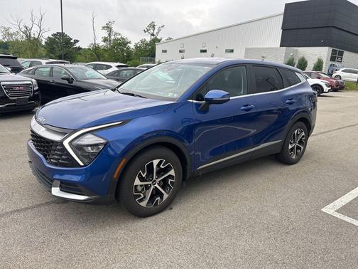 Sapphire Blue 2023 Kia Sportage EX