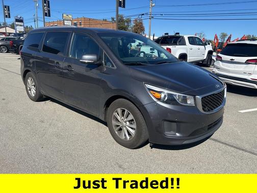 2018 Kia Sedona LX