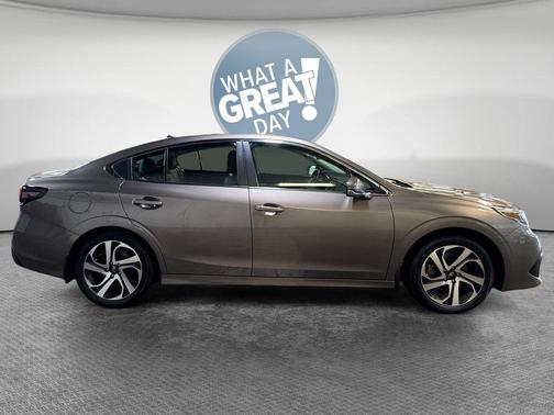 Brilliant Bronze Metallic 2021 Subaru Legacy Limited