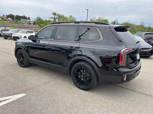 Ebony Black 2024 Kia Telluride SX X-Line