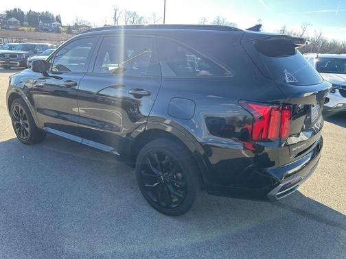 2023 Kia Sorento SX