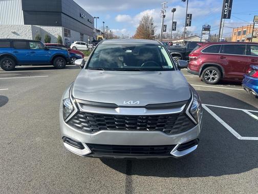 2023 Kia Sportage Hybrid LX