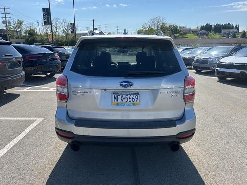 Ice Silver Metallic 2016 Subaru Forester 2.0XT Premium