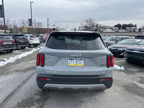 2023 Kia Sorento SX