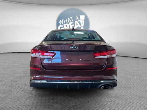 Sangria 2019 Kia Optima LX