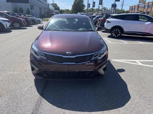 Sangria 2019 Kia Optima LX