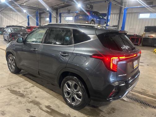 2024 Kia Seltos S
