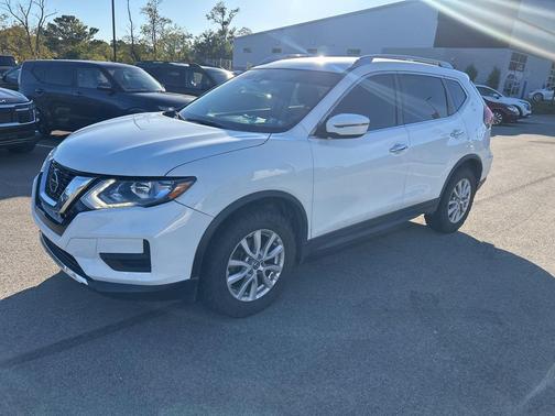 2020 Nissan Rogue SV