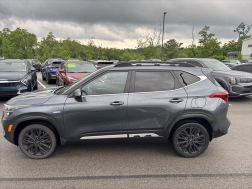 2022 Kia Seltos Nightfall Edition