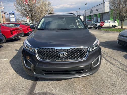 Platinum Graphite 2016 Kia Sorento LX