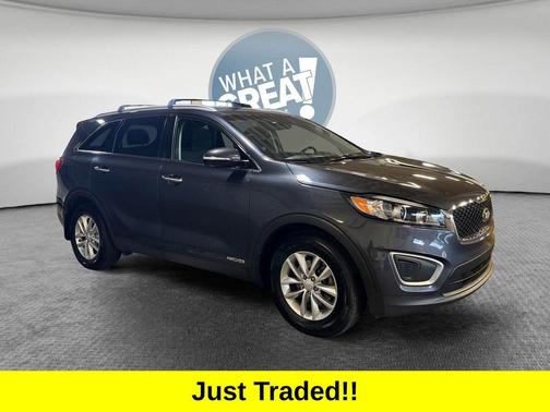 Platinum Graphite 2016 Kia Sorento LX