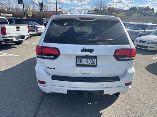2017 Jeep Grand Cherokee Altitude