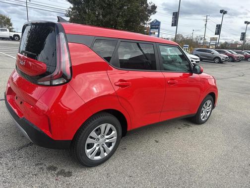 2023 Kia Soul LX