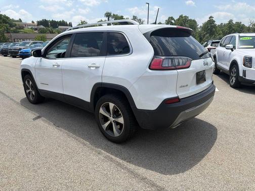 Bright White Clearcoat 2019 Jeep Cherokee Limited