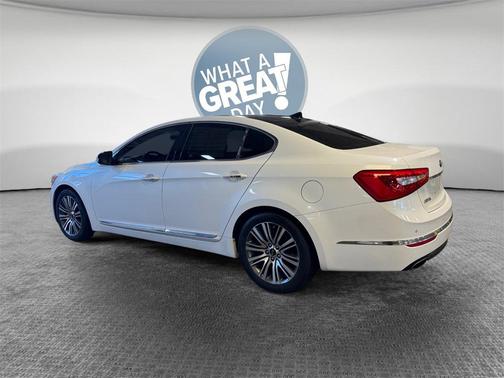 2015 Kia Cadenza Premium