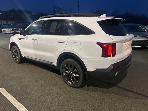 2023 Kia Sorento EX