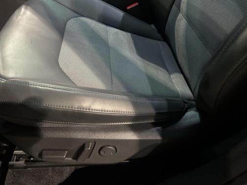 2023 Kia Niro Touring