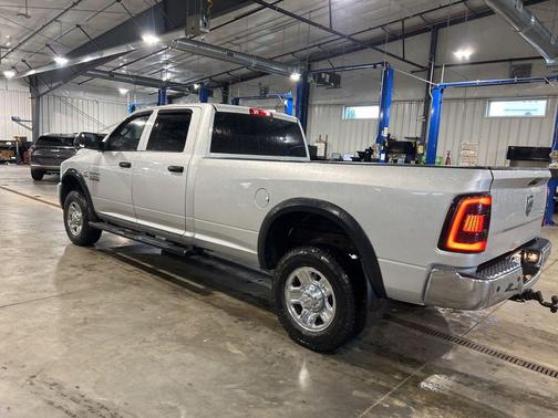 Bright Silver Metallic Clearcoat 2017 RAM 2500 Tradesman Crew Cab 4x4 8' Box