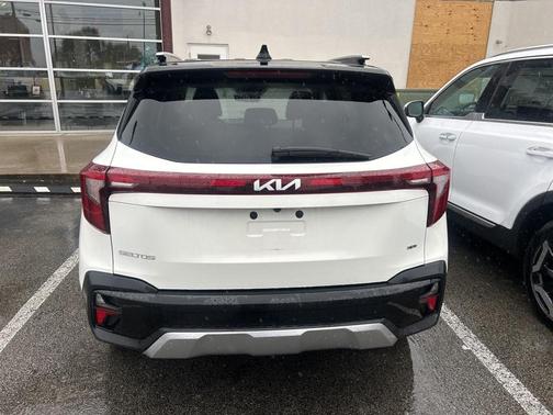2024 Kia Seltos S
