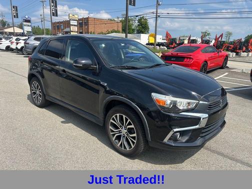 Labrador Black Pearl 2017 Mitsubishi Outlander Sport 2.4 SE