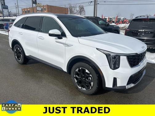 2024 Kia Sorento S