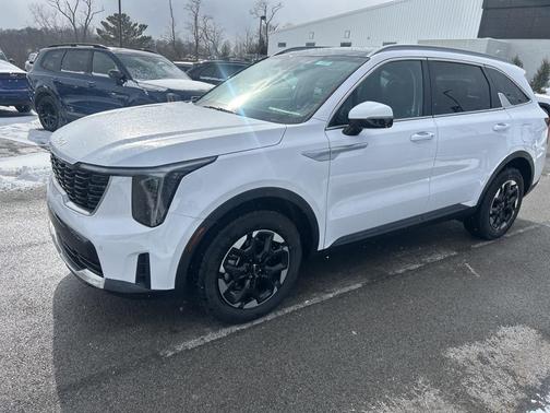 2024 Kia Sorento S