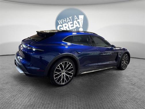 2022 Porsche Taycan 4