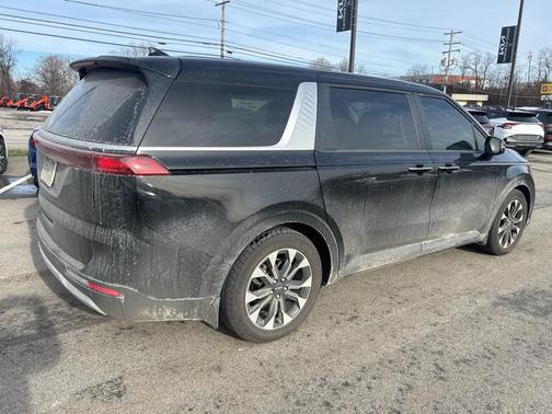 2022 Kia Carnival EX