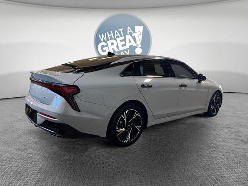 Wolf Gray 2025 Kia K5 GT-Line