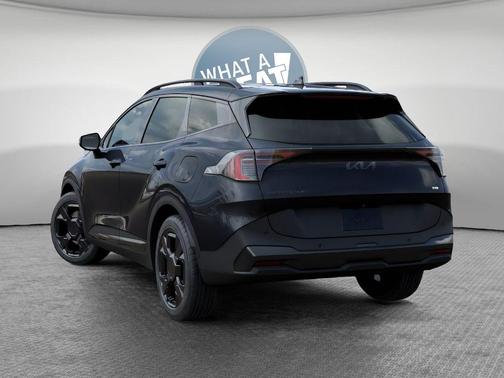 Panthera Metal Gray 2026 Kia Sportage X-Line