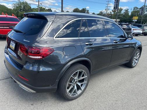 2022 Mercedes-Benz GLC 300 4MATIC