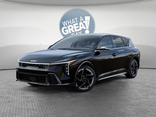 Aurora Black Pearl 2026 Kia K4 GT-Line