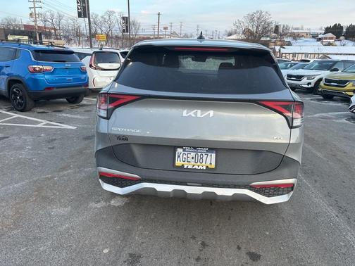 2023 Kia Sportage LX