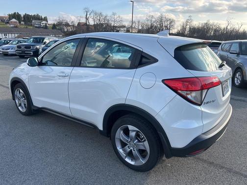 2022 Honda HR-V LX