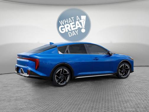 Wave Blue 2026 Kia K4 GT-Line