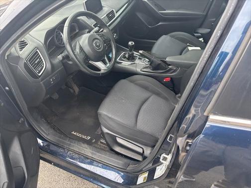 2016 Mazda Mazda3 i Grand Touring