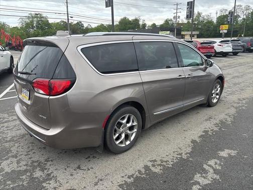 2017 Chrysler Pacifica Limited