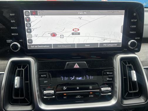 2023 Kia Sorento S